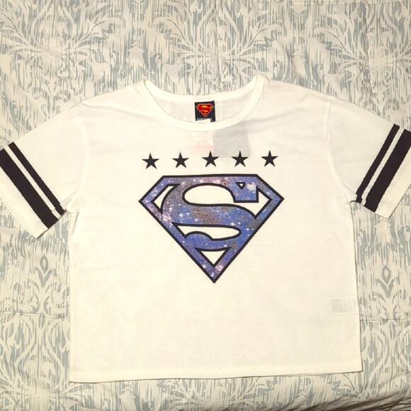 Rare DC Comics White Supergirl Logo Black Stars Stripes Crop T-shirt Medium - Picture 1 of 7